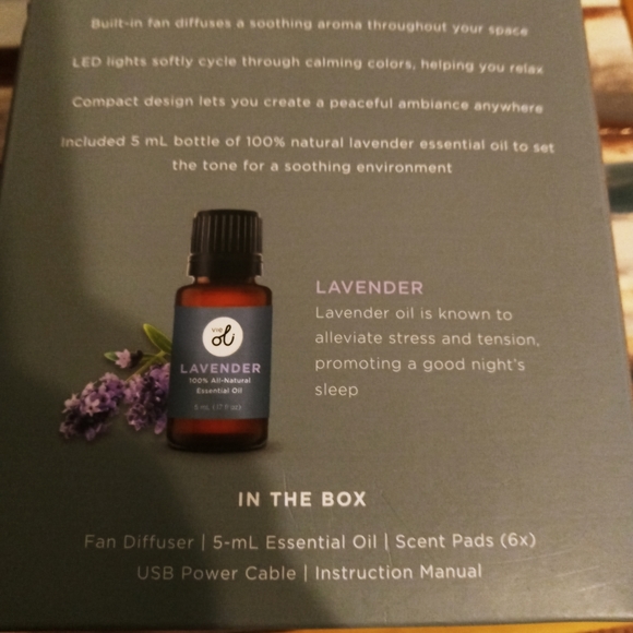 Essential oil diffuser w/ lights. Rose gold color - Picture 6 of 8